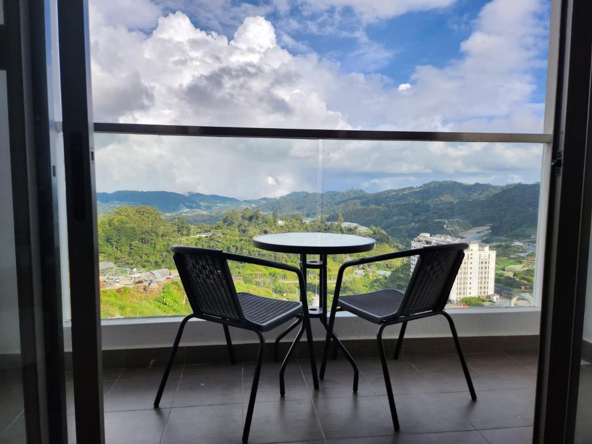 Relax Bear Homestay Tanah Rata Esterno foto