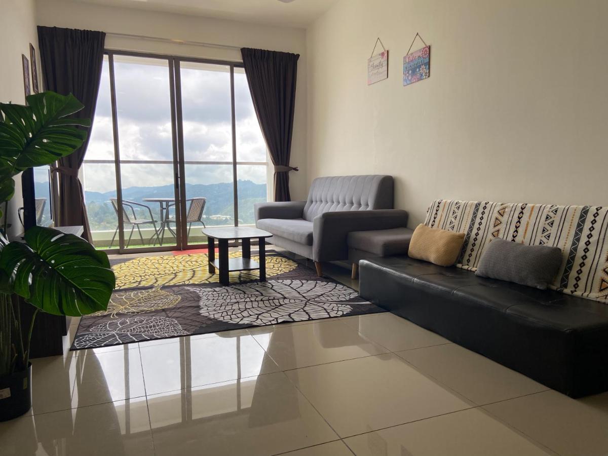 Relax Bear Homestay Tanah Rata Esterno foto